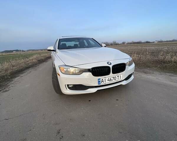 Белый БМВ 3 Серия, объемом двигателя 2 л и пробегом 163 тыс. км за 12000 $, фото 1 на Automoto.ua