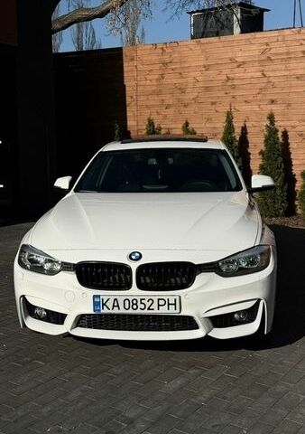 Білий БМВ 3 Серія, об'ємом двигуна 2 л та пробігом 180 тис. км за 13900 $, фото 1 на Automoto.ua