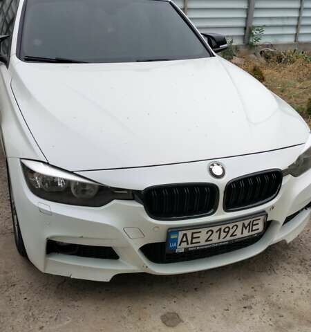 Білий БМВ 3 Серія, об'ємом двигуна 2 л та пробігом 205 тис. км за 13500 $, фото 1 на Automoto.ua
