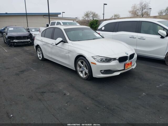 Білий БМВ 3 Серія, об'ємом двигуна 2 л та пробігом 114 тис. км за 11000 $, фото 1 на Automoto.ua