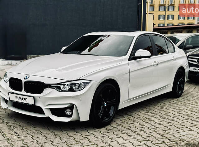 Белый БМВ 3 Серия, объемом двигателя 2 л и пробегом 122 тыс. км за 17700 $, фото 1 на Automoto.ua
