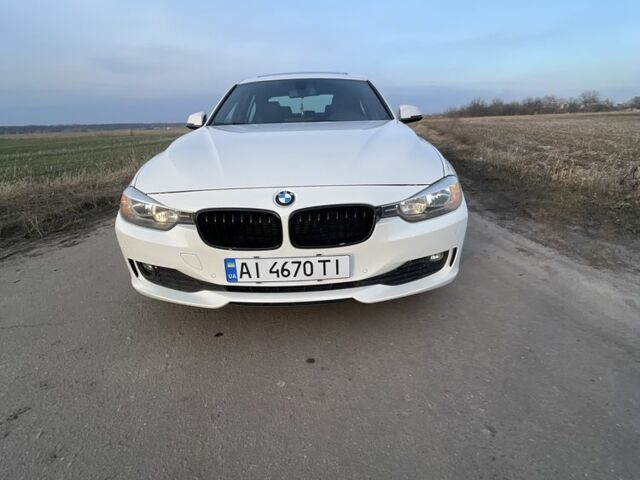 Білий БМВ 3 Серія, об'ємом двигуна 2 л та пробігом 163 тис. км за 12000 $, фото 1 на Automoto.ua