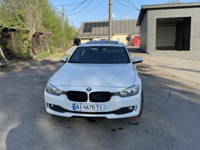 Белый БМВ 3 Серия, объемом двигателя 2 л и пробегом 165 тыс. км за 11500 $, фото 1 на Automoto.ua