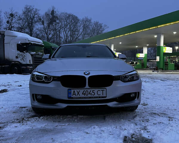 Білий БМВ 3 Серія, об'ємом двигуна 2 л та пробігом 121 тис. км за 12499 $, фото 1 на Automoto.ua