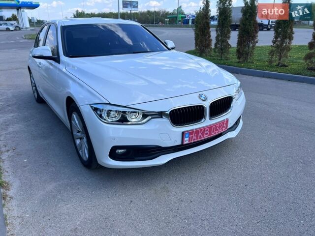 Белый БМВ 3 Серия, объемом двигателя 2 л и пробегом 139 тыс. км за 16200 $, фото 1 на Automoto.ua