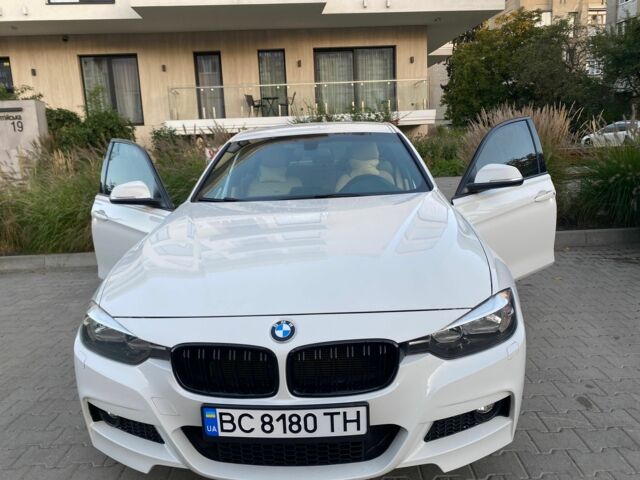 Белый БМВ 3 Серия, объемом двигателя 2 л и пробегом 198 тыс. км за 404 $, фото 1 на Automoto.ua