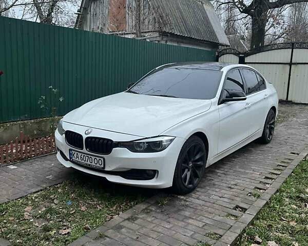 Білий БМВ 3 Серія, об'ємом двигуна 2 л та пробігом 155 тис. км за 14000 $, фото 1 на Automoto.ua