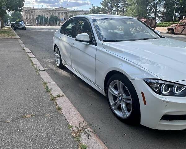Белый БМВ 3 Серия, объемом двигателя 2 л и пробегом 154 тыс. км за 16500 $, фото 1 на Automoto.ua