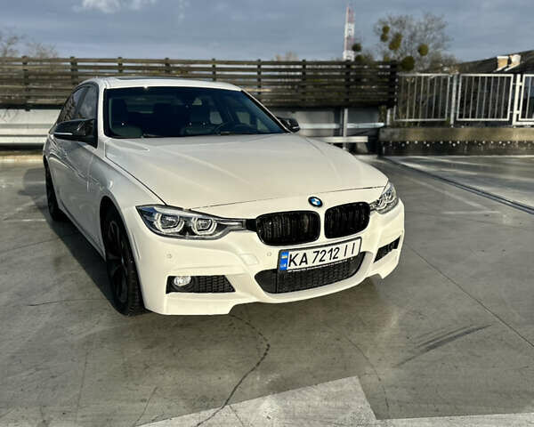 Белый БМВ 3 Серия, объемом двигателя 2 л и пробегом 156 тыс. км за 14000 $, фото 1 на Automoto.ua