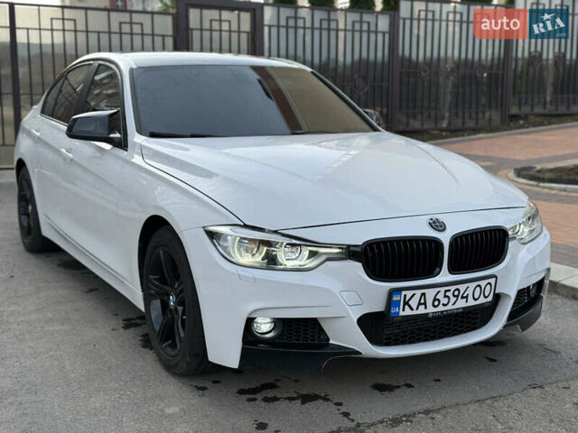 БМВ 3 Серия 2015 в Умани на Automoto.ua Белый БМВ 3 Серия, объемом двигателя 2 л и пробегом 155 тыс. км за 12950 $, фото 1 на Automoto.ua