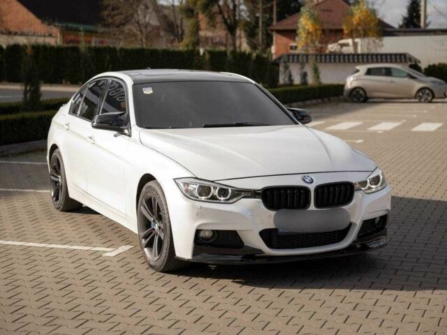 Белый БМВ 3 Серия, объемом двигателя 2 л и пробегом 147 тыс. км за 243 $, фото 1 на Automoto.ua