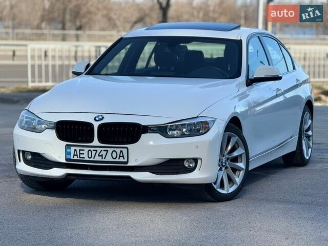 Белый БМВ 3 Серия, объемом двигателя 2 л и пробегом 144 тыс. км за 12499 $, фото 1 на Automoto.ua