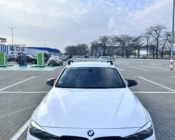 Білий БМВ 3 Серія, об'ємом двигуна 2 л та пробігом 145 тис. км за 20000 $, фото 1 на Automoto.ua