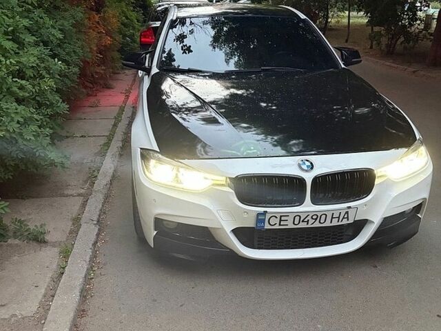 Белый БМВ 3 Серия, объемом двигателя 2 л и пробегом 150 тыс. км за 12500 $, фото 1 на Automoto.ua