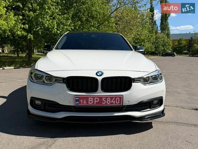 Белый БМВ 3 Серия, объемом двигателя 2 л и пробегом 85 тыс. км за 18250 $, фото 1 на Automoto.ua
