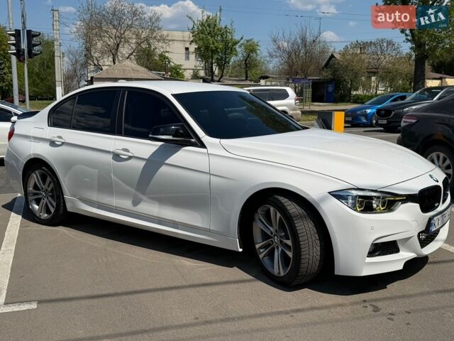 Білий БМВ 3 Серія, об'ємом двигуна 2 л та пробігом 75 тис. км за 14999 $, фото 1 на Automoto.ua