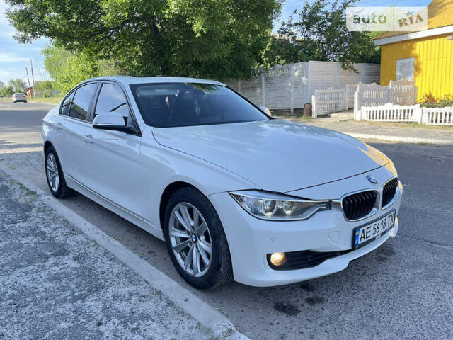 Білий БМВ 3 Серія, об'ємом двигуна 2 л та пробігом 170 тис. км за 17500 $, фото 1 на Automoto.ua