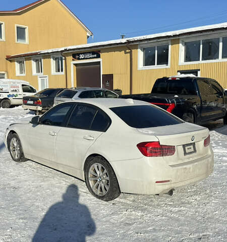 Белый БМВ 3 Серия, объемом двигателя 2 л и пробегом 99 тыс. км за 9800 $, фото 1 на Automoto.ua