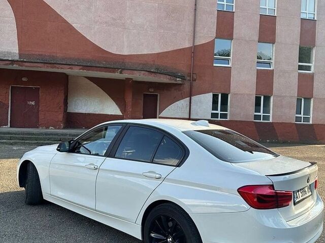 Білий БМВ 3 Серія, об'ємом двигуна 2 л та пробігом 186 тис. км за 16200 $, фото 1 на Automoto.ua