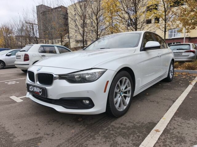 Белый БМВ 3 Серия, объемом двигателя 2 л и пробегом 190 тыс. км за 13000 $, фото 1 на Automoto.ua