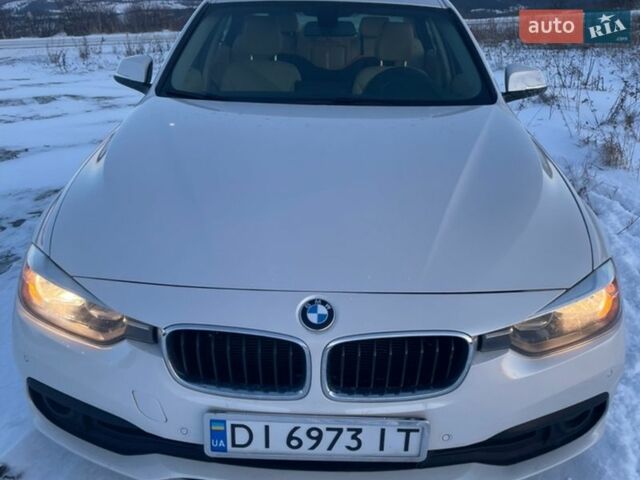Белый БМВ 3 Серия, объемом двигателя 2 л и пробегом 88 тыс. км за 15800 $, фото 1 на Automoto.ua