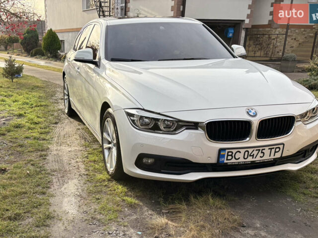 Білий БМВ 3 Серія, об'ємом двигуна 2 л та пробігом 127 тис. км за 19900 $, фото 1 на Automoto.ua
