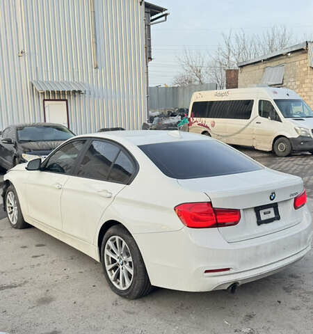 Білий БМВ 3 Серія, об'ємом двигуна 2 л та пробігом 99 тис. км за 9600 $, фото 1 на Automoto.ua