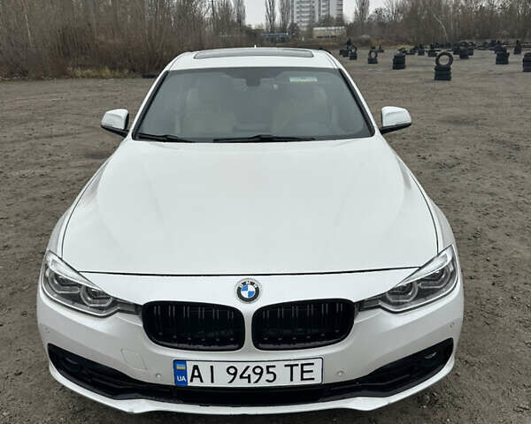 Белый БМВ 3 Серия, объемом двигателя 2 л и пробегом 140 тыс. км за 16300 $, фото 1 на Automoto.ua