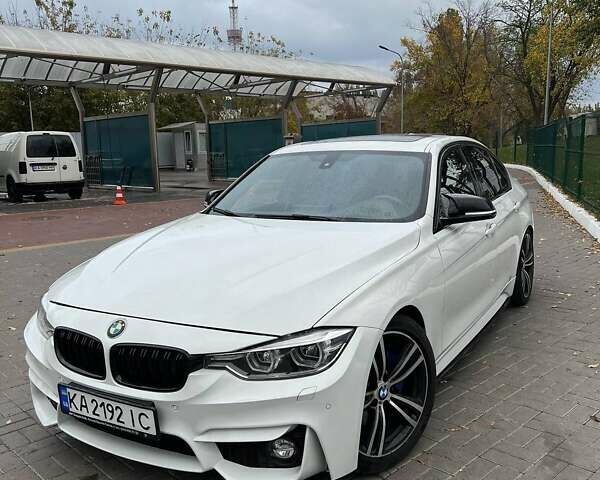 Білий БМВ 3 Серія, об'ємом двигуна 2 л та пробігом 171 тис. км за 13900 $, фото 1 на Automoto.ua