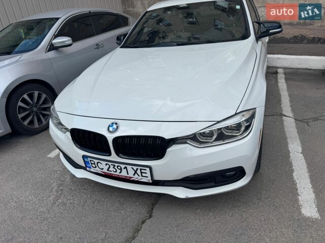 Белый БМВ 3 Серия, объемом двигателя 2 л и пробегом 139 тыс. км за 15500 $, фото 1 на Automoto.ua