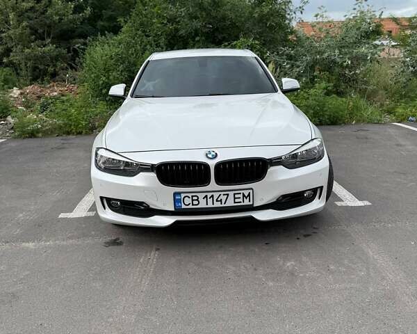 Белый БМВ 3 Серия, объемом двигателя 2 л и пробегом 88 тыс. км за 14000 $, фото 1 на Automoto.ua