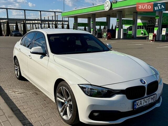 Белый БМВ 3 Серия, объемом двигателя 2 л и пробегом 114 тыс. км за 17600 $, фото 1 на Automoto.ua