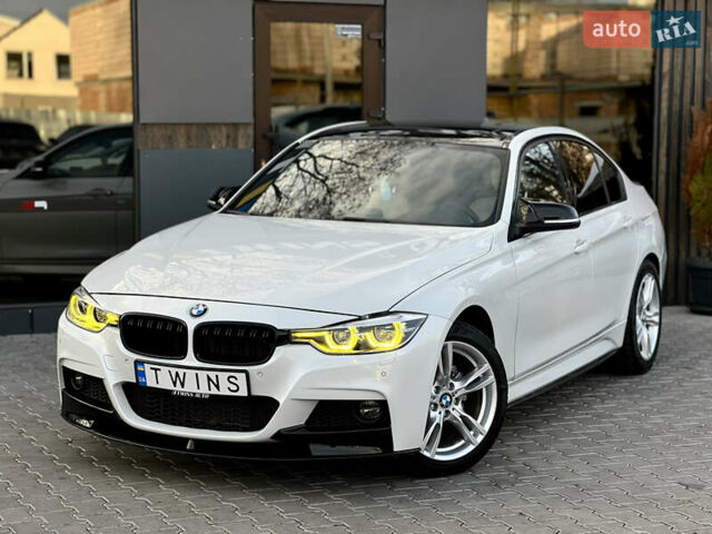 Білий БМВ 3 Серія, об'ємом двигуна 2 л та пробігом 104 тис. км за 17900 $, фото 1 на Automoto.ua