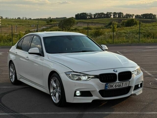 Белый БМВ 3 Серия, объемом двигателя 2 л и пробегом 169 тыс. км за 15700 $, фото 1 на Automoto.ua
