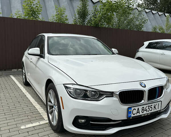 Білий БМВ 3 Серія, об'ємом двигуна 2 л та пробігом 158 тис. км за 16000 $, фото 1 на Automoto.ua