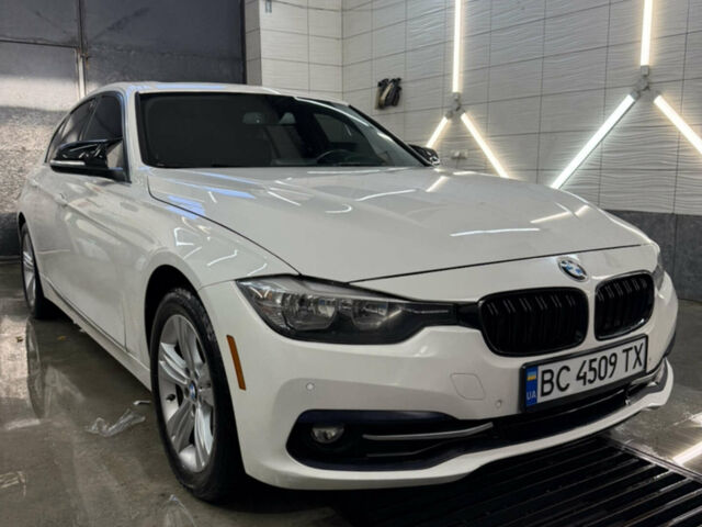 Білий БМВ 3 Серія, об'ємом двигуна 2 л та пробігом 199 тис. км за 14900 $, фото 1 на Automoto.ua
