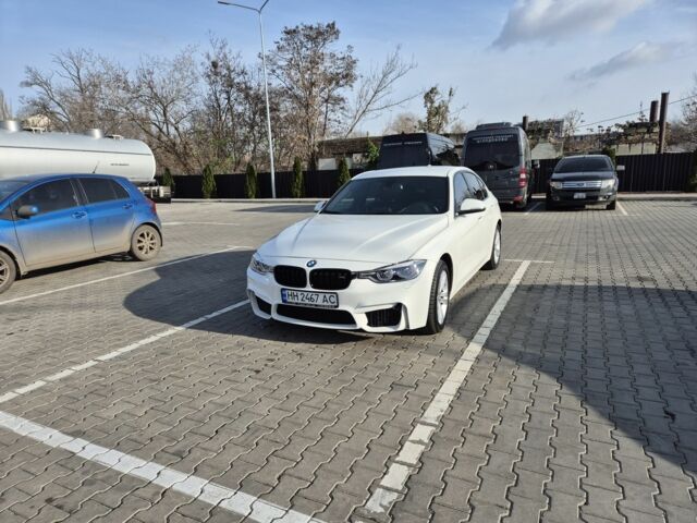 Белый БМВ 3 Серия, объемом двигателя 2 л и пробегом 118 тыс. км за 17500 $, фото 1 на Automoto.ua