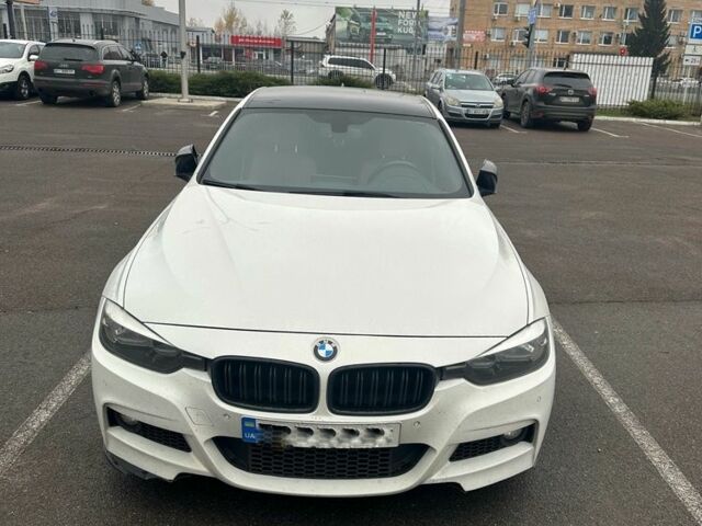 Белый БМВ 3 Серия, объемом двигателя 2 л и пробегом 158 тыс. км за 18000 $, фото 1 на Automoto.ua