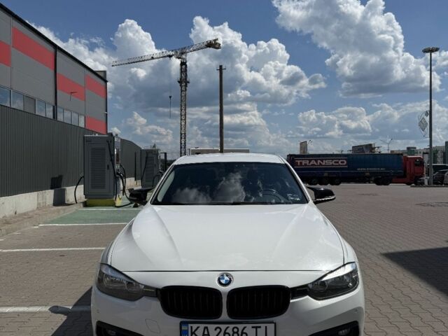 Білий БМВ 3 Серія, об'ємом двигуна 2 л та пробігом 284 тис. км за 15180 $, фото 1 на Automoto.ua