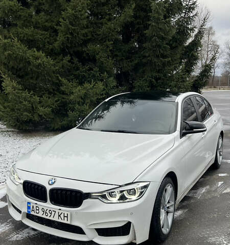 Белый БМВ 3 Серия, объемом двигателя 2 л и пробегом 215 тыс. км за 13999 $, фото 1 на Automoto.ua