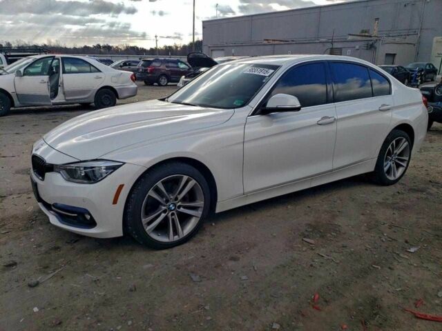 Белый БМВ 3 Серия, объемом двигателя 2 л и пробегом 74 тыс. км за 3000 $, фото 1 на Automoto.ua