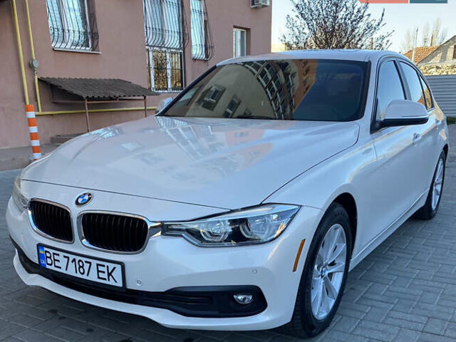 Белый БМВ 3 Серия, объемом двигателя 2 л и пробегом 94 тыс. км за 17600 $, фото 1 на Automoto.ua