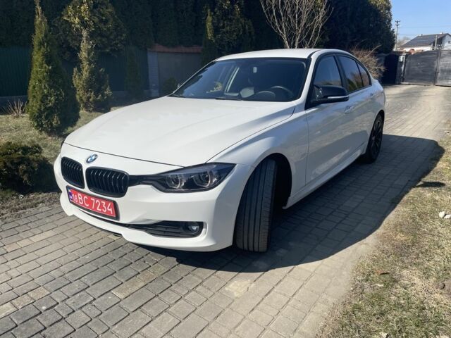 Белый БМВ 3 Серия, объемом двигателя 2 л и пробегом 128 тыс. км за 14600 $, фото 1 на Automoto.ua