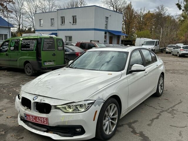 Білий БМВ 3 Серія, об'ємом двигуна 2 л та пробігом 138 тис. км за 11000 $, фото 1 на Automoto.ua