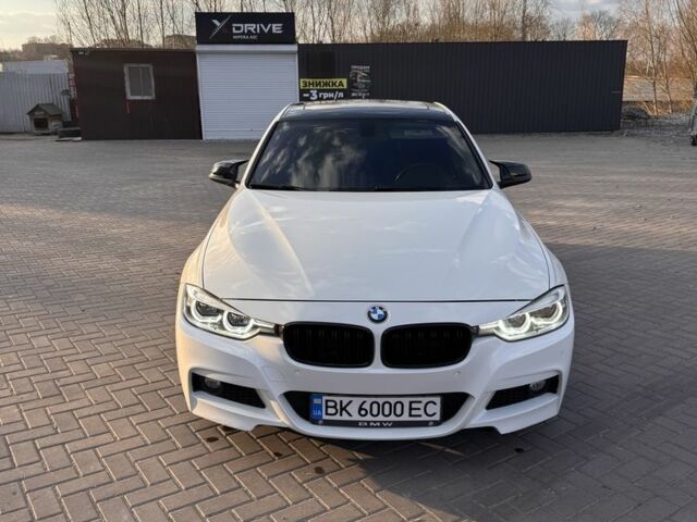 Белый БМВ 3 Серия, объемом двигателя 2 л и пробегом 102 тыс. км за 16400 $, фото 1 на Automoto.ua