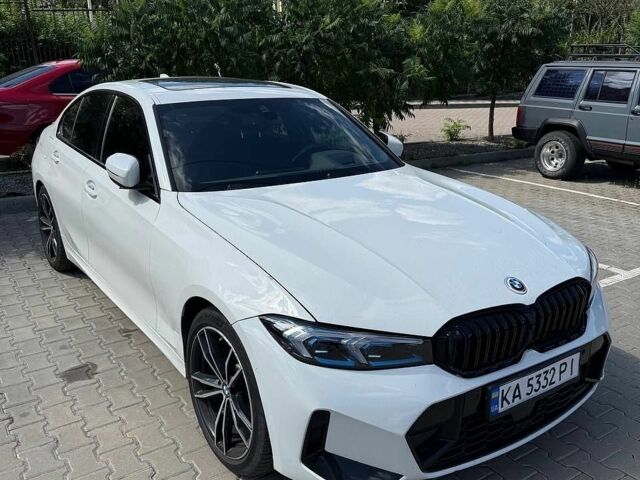 Белый БМВ 3 Серия, объемом двигателя 2 л и пробегом 125 тыс. км за 20700 $, фото 1 на Automoto.ua