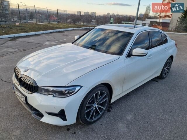 Белый БМВ 3 Серия, объемом двигателя 2 л и пробегом 53 тыс. км за 29300 $, фото 1 на Automoto.ua