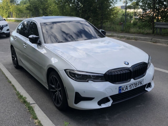 Белый БМВ 3 Серия, объемом двигателя 2 л и пробегом 180 тыс. км за 23000 $, фото 1 на Automoto.ua