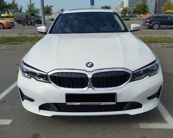 Белый БМВ 3 Серия, объемом двигателя 0 л и пробегом 116 тыс. км за 31500 $, фото 1 на Automoto.ua