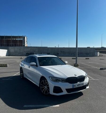 Белый БМВ 3 Серия, объемом двигателя 2 л и пробегом 167 тыс. км за 26000 $, фото 1 на Automoto.ua